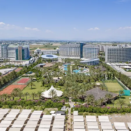 Royal Wings Resort