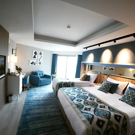 Üdülőközpont Royal Wings 5*