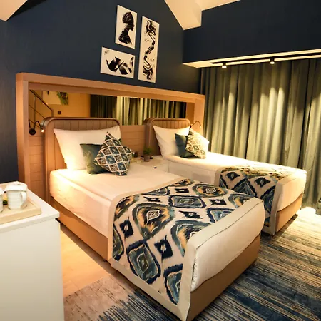 Royal Wings Resort 5*