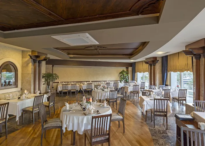 Ośrodek wypoczynkowy Royal Wings 5*