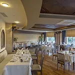 Royal Wings أنطاليا