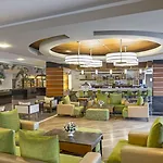 منتجع Royal Wings 5*