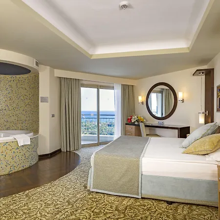 Royal Wings Complex Antalya