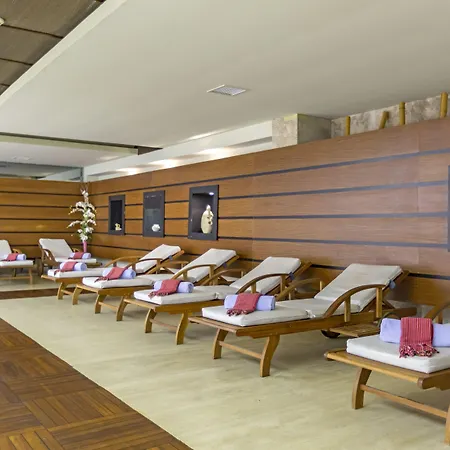 Complex Royal Wings Antalya