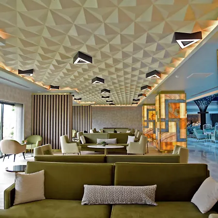 Royal Wings Resort Antália