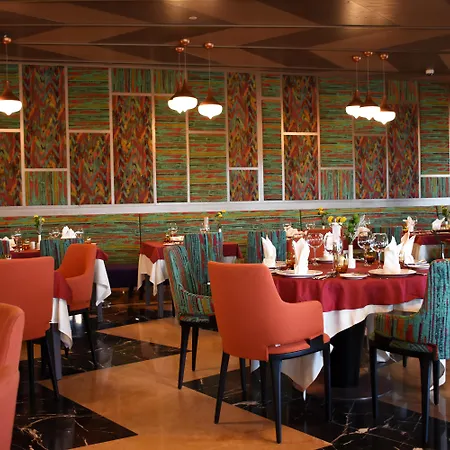 Feriested Royal Wings